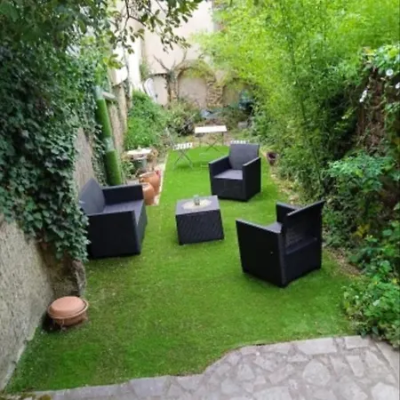Joli Studio Avec Son Jardin Privatif Apartamento *